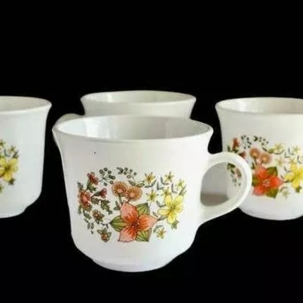 1970's 9 vintage Corelle mugs Indian Summer - Picture 1 of 5